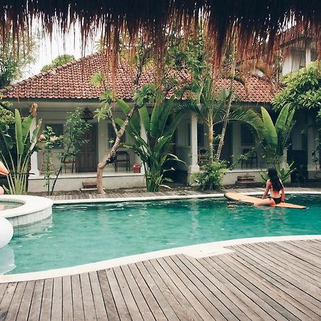 Endless Summer Surf Camp Kuta Kuta Lombok Eksteriør billede