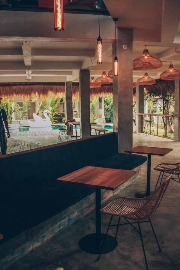 Endless Summer Surf Camp Kuta Kuta Lombok Eksteriør billede